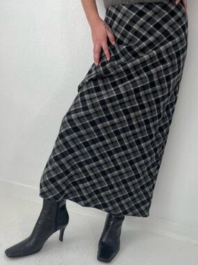 Vintage Eddie Bauer Black & Gray Plaid Maxi Skirt